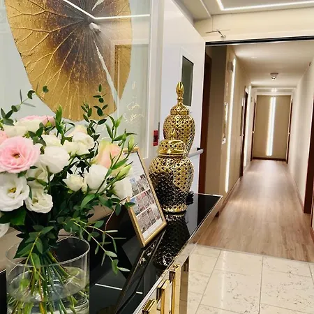 Boutique Municipio 1815 ヴァルドッビアーデネ