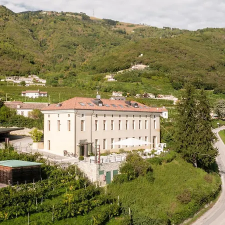 Boutique Municipio 1815 3* Valdobbiadene